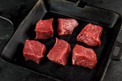 Свинина ошеек на шашлык 1 кг - купить в Лесном